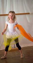 Kind beim Kindertanz